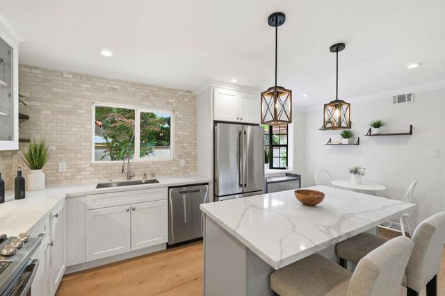 1239 Claiborne Drive, Walnut Creek, CA 94598