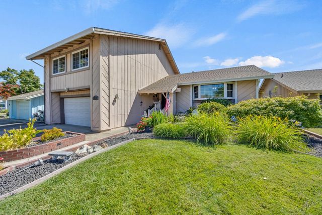 2348 Rudat Cir, Rancho Cordova, CA 95670