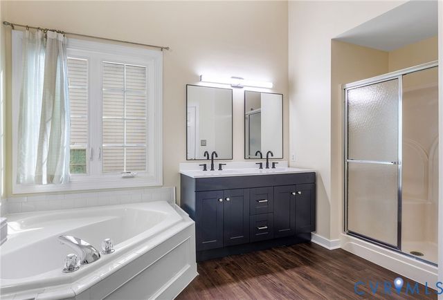 11105 Glen Hollow Ct, Henrico, VA 23223