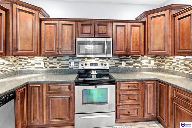 2535 Kensington Way, Elizabethtown, KY 42701
