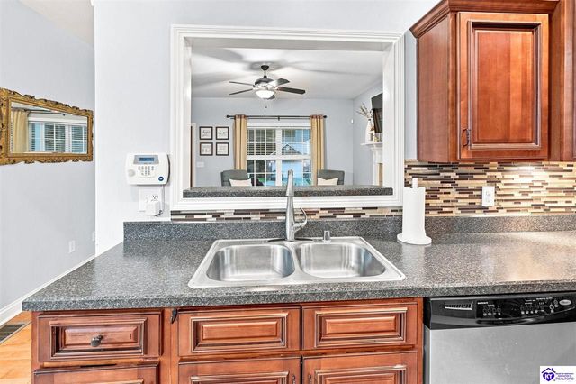 2535 Kensington Way, Elizabethtown, KY 42701
