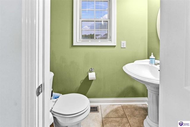 2535 Kensington Way, Elizabethtown, KY 42701