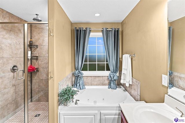 2535 Kensington Way, Elizabethtown, KY 42701