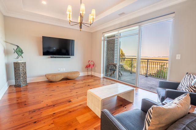 155 Wingo Way 426, Mount Pleasant, SC 29464