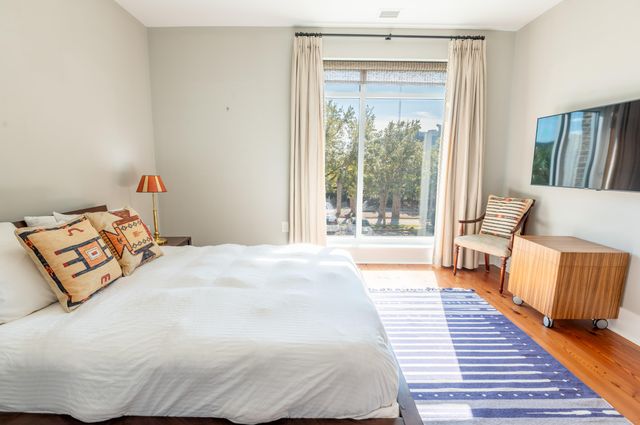 155 Wingo Way 426, Mount Pleasant, SC 29464