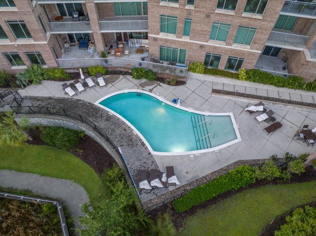 155 Wingo Way 426, Mount Pleasant, SC 29464