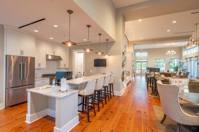 155 Wingo Way 426, Mount Pleasant, SC 29464