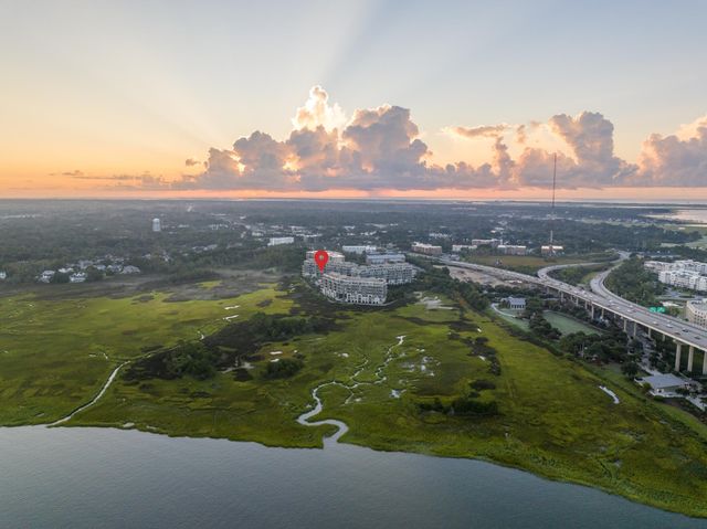 155 Wingo Way 426, Mount Pleasant, SC 29464