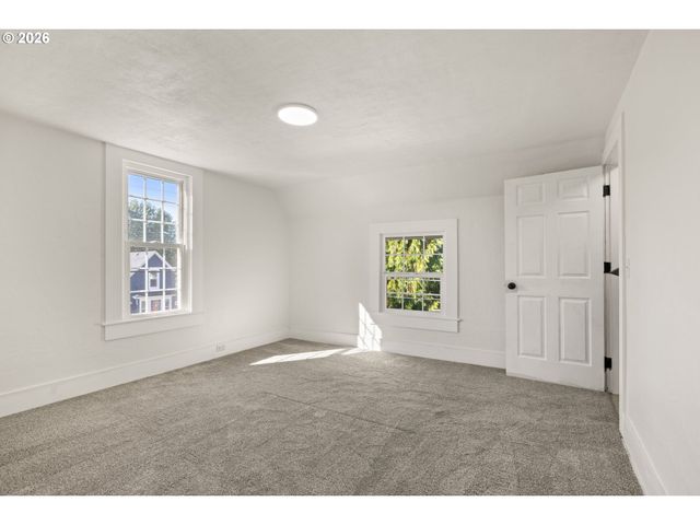 116 S 4TH Ave, Ridgefield, WA 98642