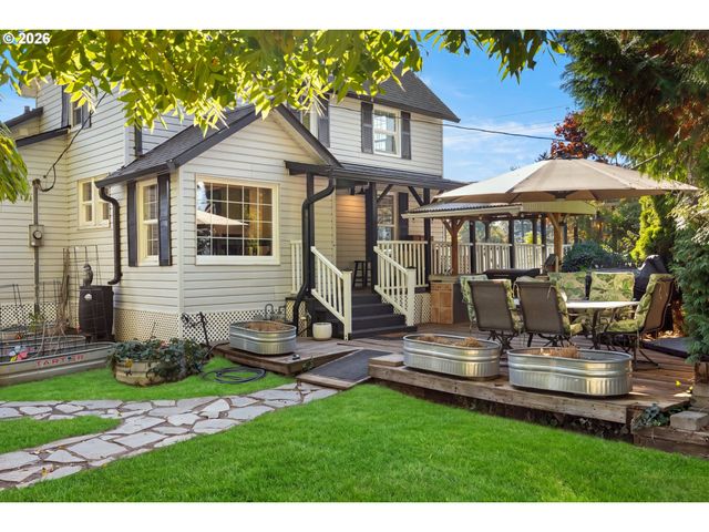 116 S 4TH Ave, Ridgefield, WA 98642