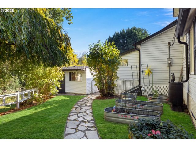 116 S 4TH Ave, Ridgefield, WA 98642