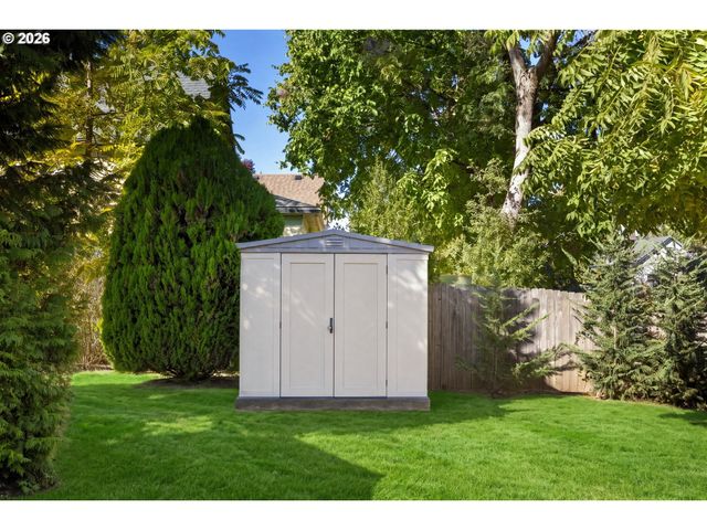 116 S 4TH Ave, Ridgefield, WA 98642