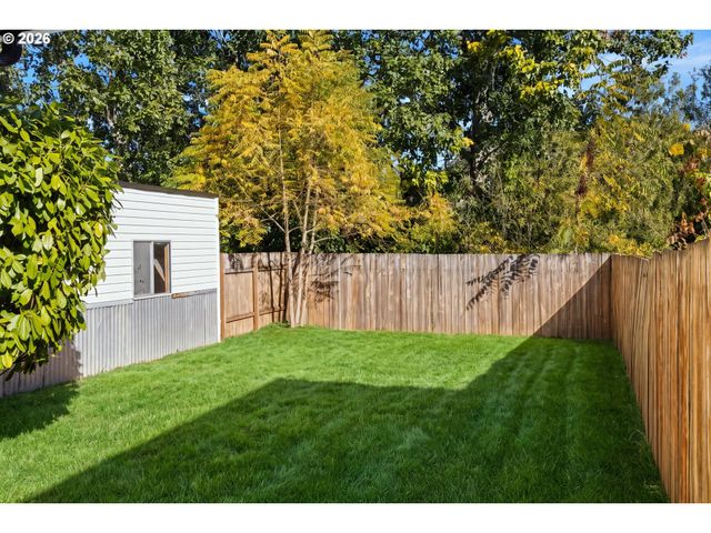 116 S 4TH Ave, Ridgefield, WA 98642