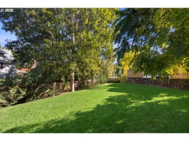 116 S 4TH Ave, Ridgefield, WA 98642