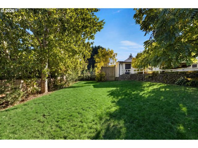 116 S 4TH Ave, Ridgefield, WA 98642