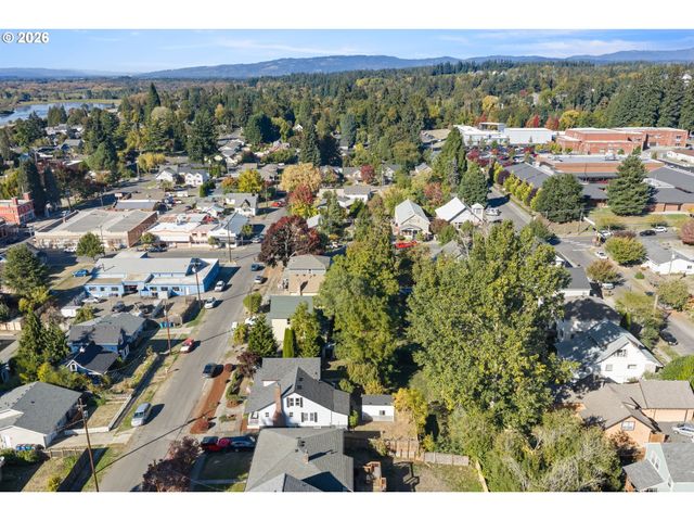116 S 4TH Ave, Ridgefield, WA 98642