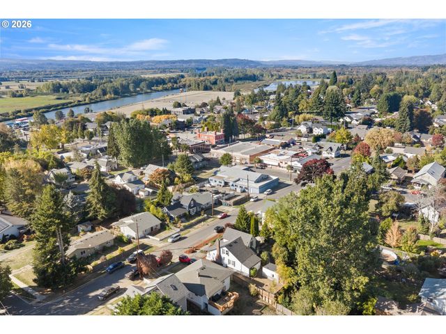116 S 4TH Ave, Ridgefield, WA 98642