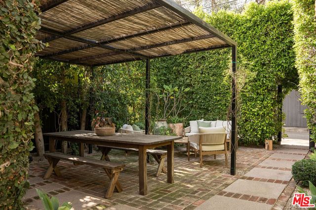 1838 Westerly Terrace, Los Angeles, CA 90026