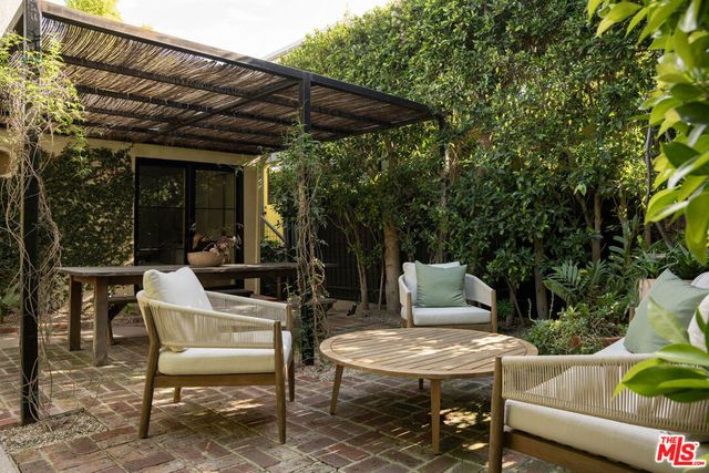 1838 Westerly Terrace, Los Angeles, CA 90026