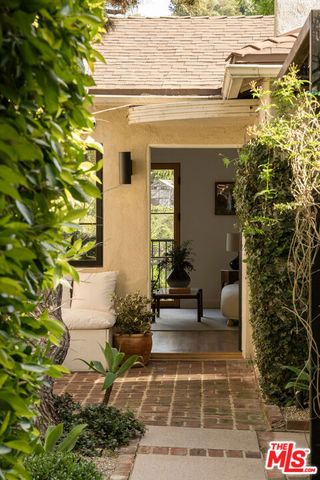 1838 Westerly Terrace, Los Angeles, CA 90026