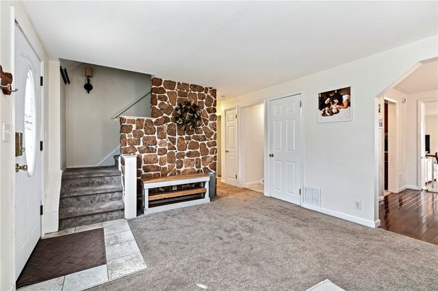 628 Valemont Drive, Verona, PA 15147