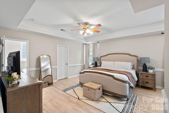 5710 Kirkwynd Commons Drive, Charlotte, NC 28278