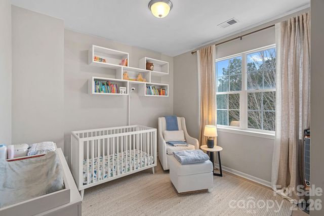 5710 Kirkwynd Commons Drive, Charlotte, NC 28278