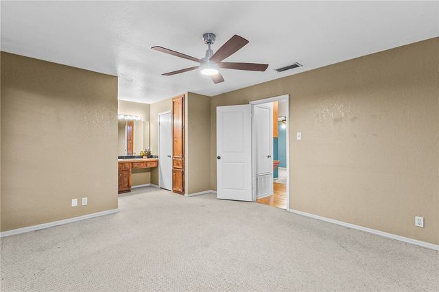3713 Tripoli Dr, Corpus Christi, TX 78415