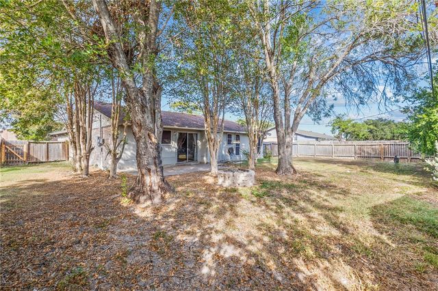 3713 Tripoli Dr, Corpus Christi, TX 78415