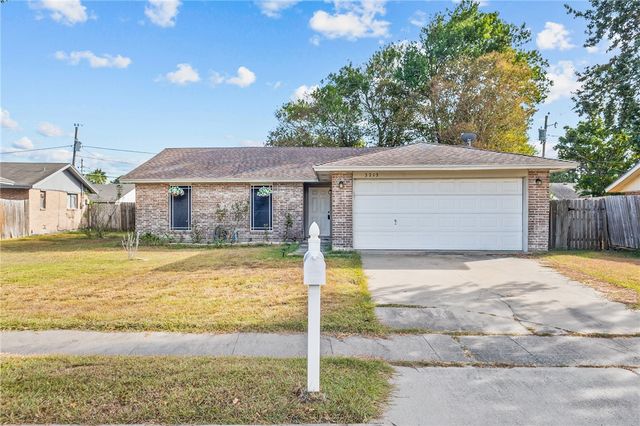 3713 Tripoli Dr, Corpus Christi, TX 78415