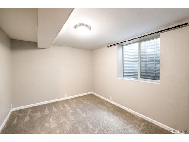 6114 S Fairfield St, Littleton, CO 80120