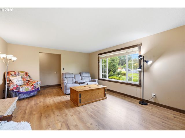 33684 RODNEY St, Warren, OR 97053