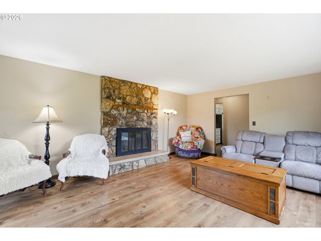 33684 RODNEY St, Warren, OR 97053