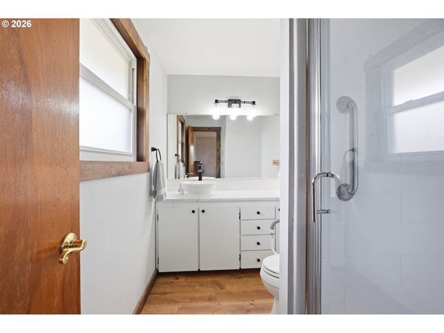 33684 RODNEY St, Warren, OR 97053