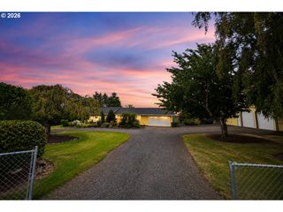 33684 RODNEY St, Warren, OR 97053