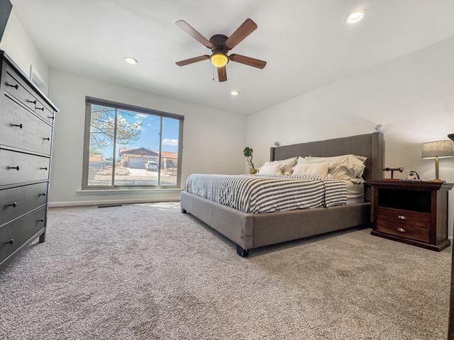 10108 La Paz Drive NW, Albuquerque, NM 87114