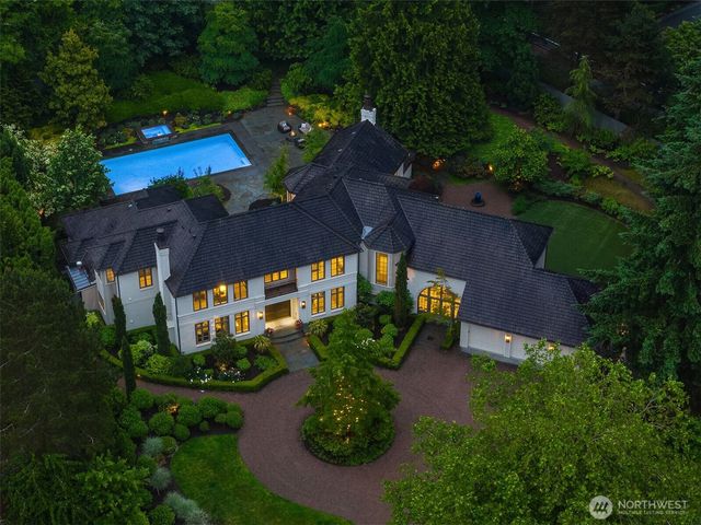 6560 163rd Place SE, Bellevue, WA 98006