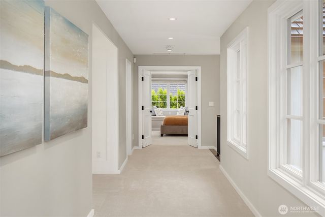 6560 163rd Place SE, Bellevue, WA 98006