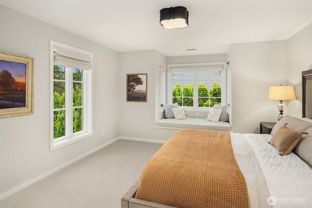 6560 163rd Place SE, Bellevue, WA 98006