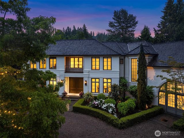 6560 163rd Place SE, Bellevue, WA 98006