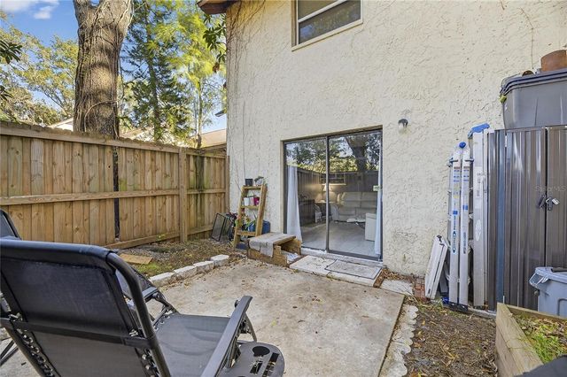 5601 ASHLEY OAKS DRIVE 6, Tampa, FL 33617