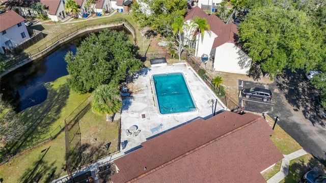 5601 ASHLEY OAKS DRIVE 6, Tampa, FL 33617