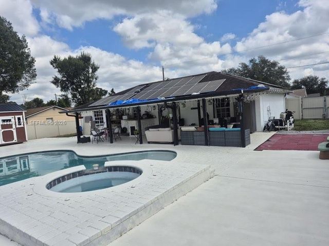 8016 Apache Lane, Lakeland, FL 33810
