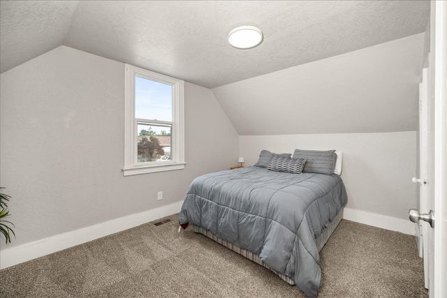 2228 N Cincinnati St, Spokane, WA 99207