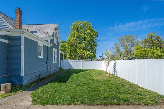 2228 N Cincinnati St, Spokane, WA 99207