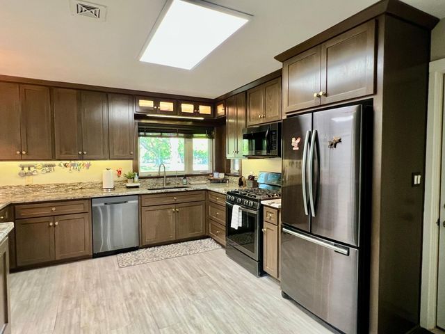 424 S Gaulke Street, Appleton, MN 56208