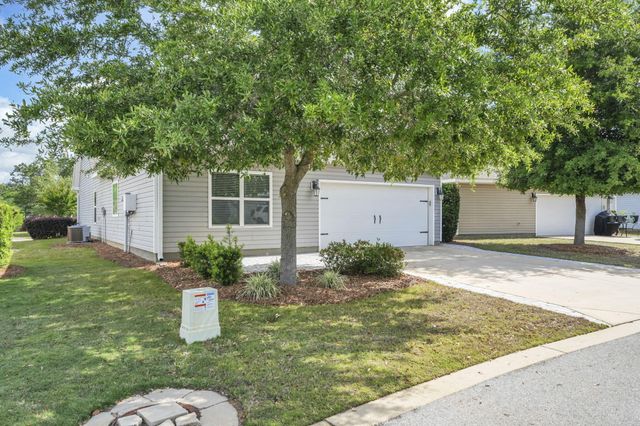 115 Lilly Bell Lane, Freeport, FL 32439