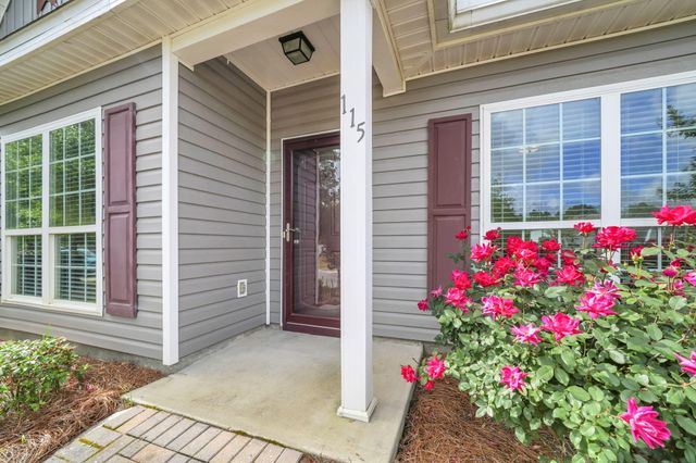 115 Lilly Bell Lane, Freeport, FL 32439