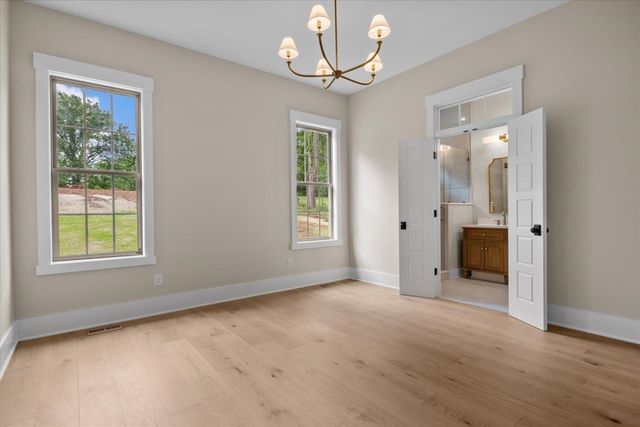171 Roby Dr, Erin, TN 37061