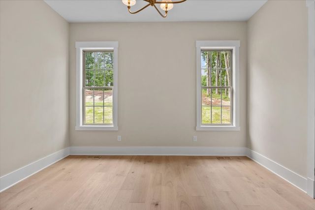 171 Roby Dr, Erin, TN 37061